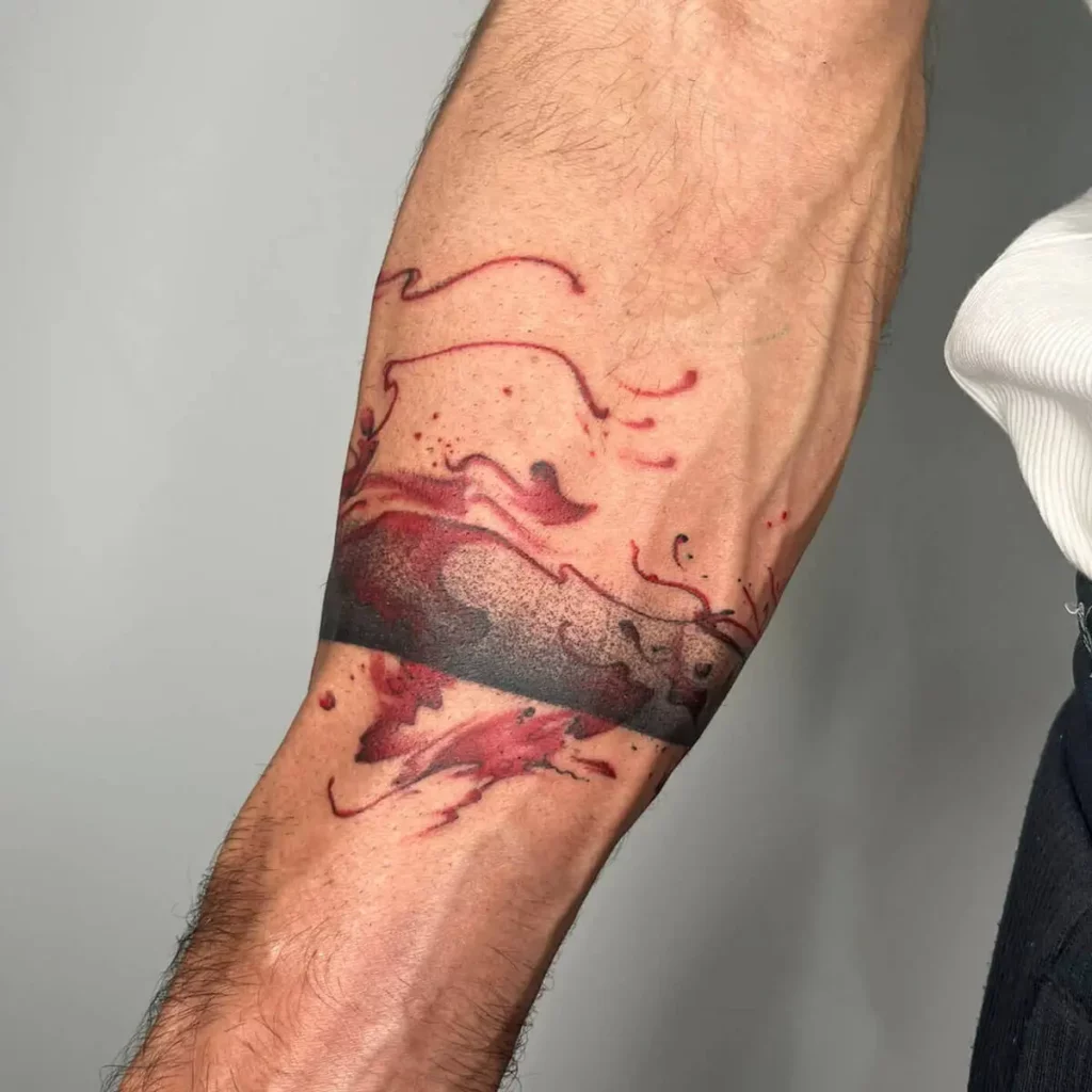 Tatuador de estilo abstracto Madrid - José Prieto Tattoo - Tatuaje brazalete - Antebrazo